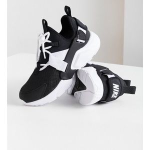 nike air huarache city low canada